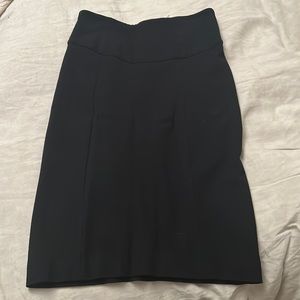 Simple pencil skirt by Maje